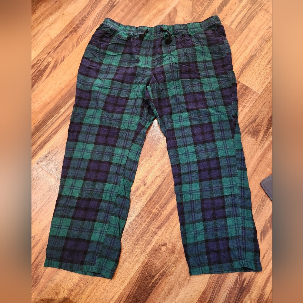 Old Navy Flannel Pajama Bottoms size XL